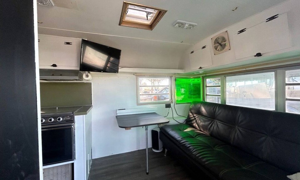 St. Anthony House | Enjoy the ultimate Glamping Experience at this Airstream in Idaho