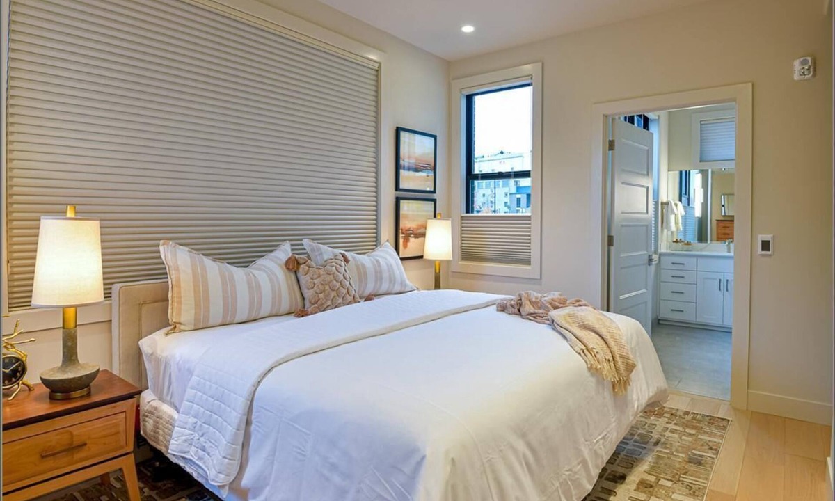 Historic Downtown District Cabin | Entire 2nd floor of Plaza North with 3 separate suites each with its own kitchen and bedrooms.