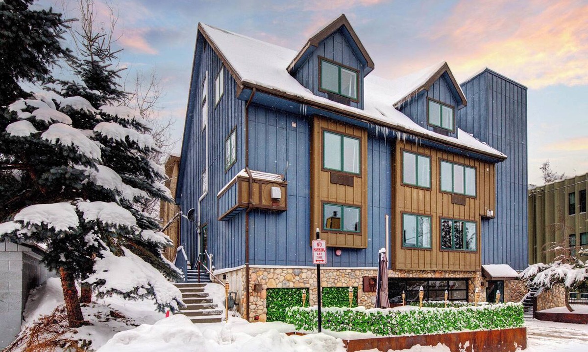 North Park City House | Epic 10 Bedroom Luxury Mountain Home in Old Town