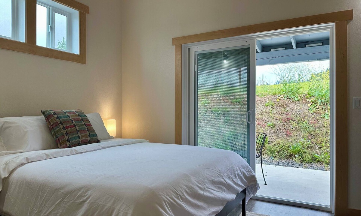 Newberg Cottage | European Style Cottage in Oregon's Willamette Valley Wine Country - Cottage #2