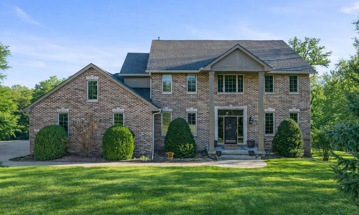 Grimes House | Expansive 7-acre private estate with hot tub, pond, and curated gathering spaces. Designed for elevated group stays with comfort and privacy.