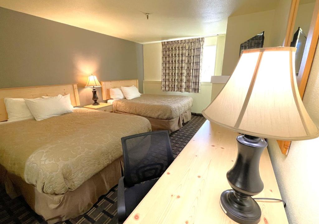 Coeur d'Alene Hotel | FairBridge Inn - Coeur d'Alene