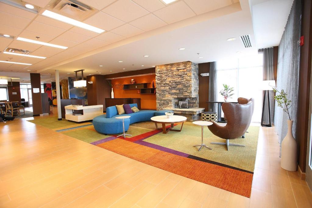 East Grand Forks Hotel | Fairfield Inn & Suites by Marriott East Grand Forks