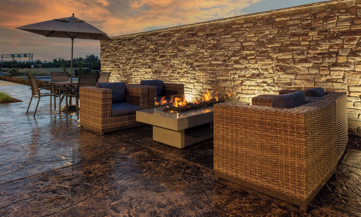 Medford Hotel | Fairfield Inn & Suites by Marriott Medford