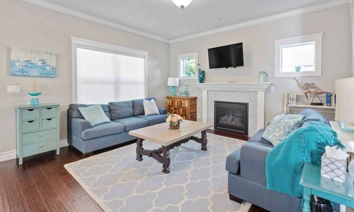 Coeur d'Alene House | Family home downtown CDA walk to lake and dining
