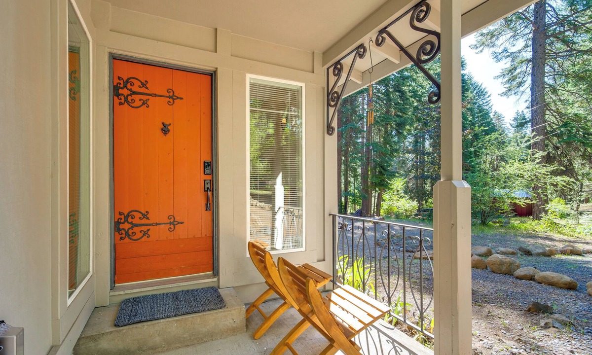 Klamath Falls Cottage | Forest Cabin by Crater Lake & Klamath Falls