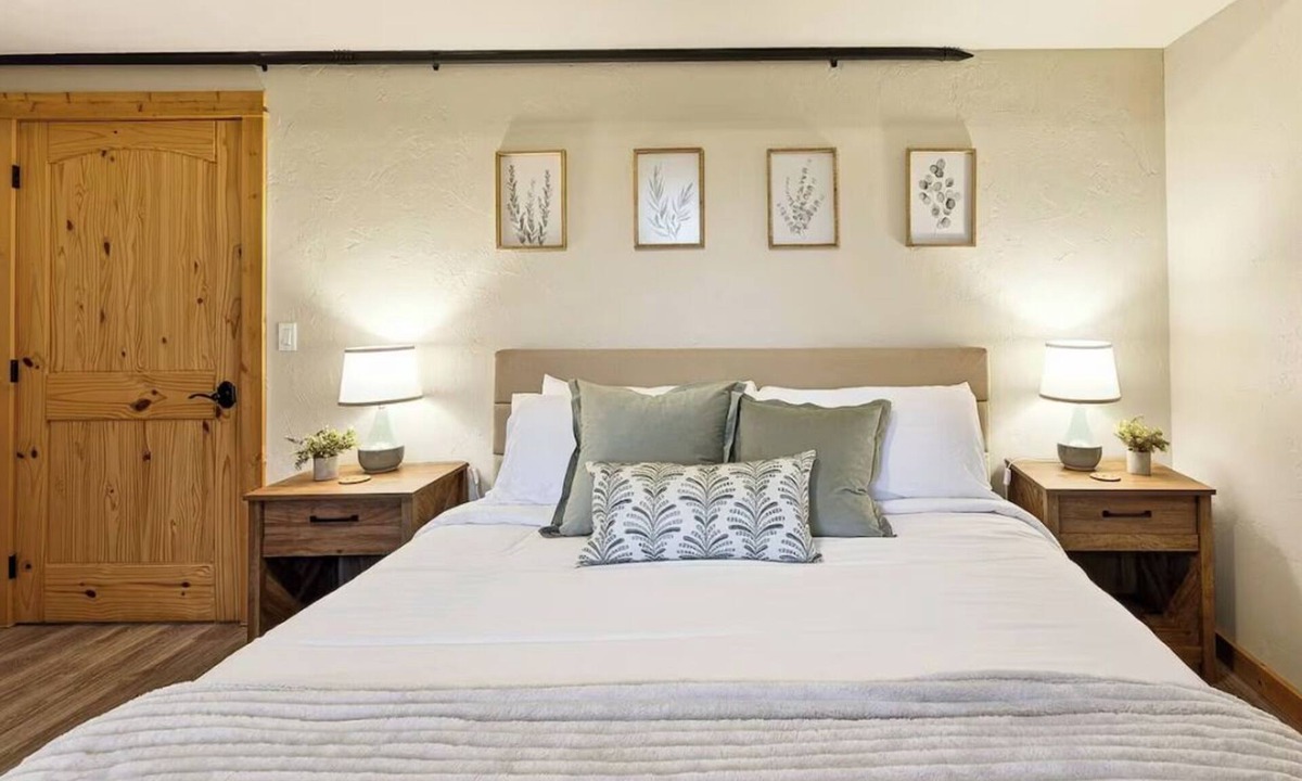 Dundee Cottage | Franziska Haus - Dutchess Suite