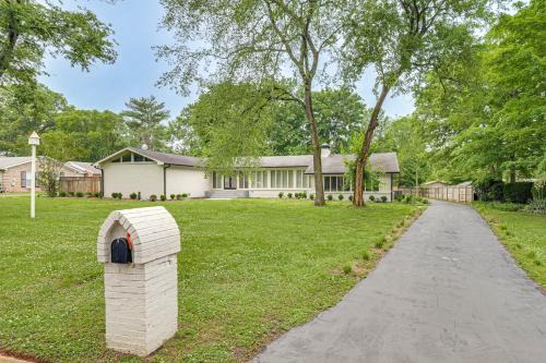 Murfreesboro House | Game Room! Upscale Family Retreat in Murfreesboro