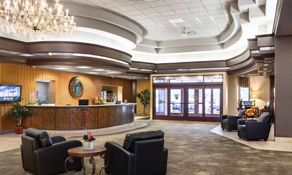 Minot Hotel | Grand Hotel