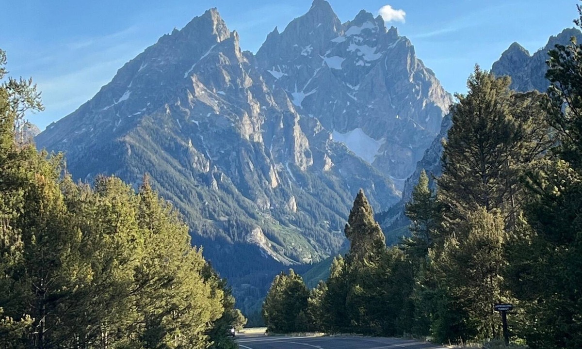 Jackson House | Grand Teton Splendor, 4-Bedroom Home adjacent to Jackson Hole Golf & Tennis Club