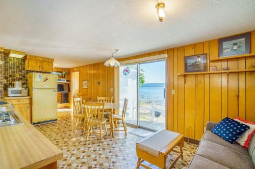 Lake Township House | Grandma's Sandbox