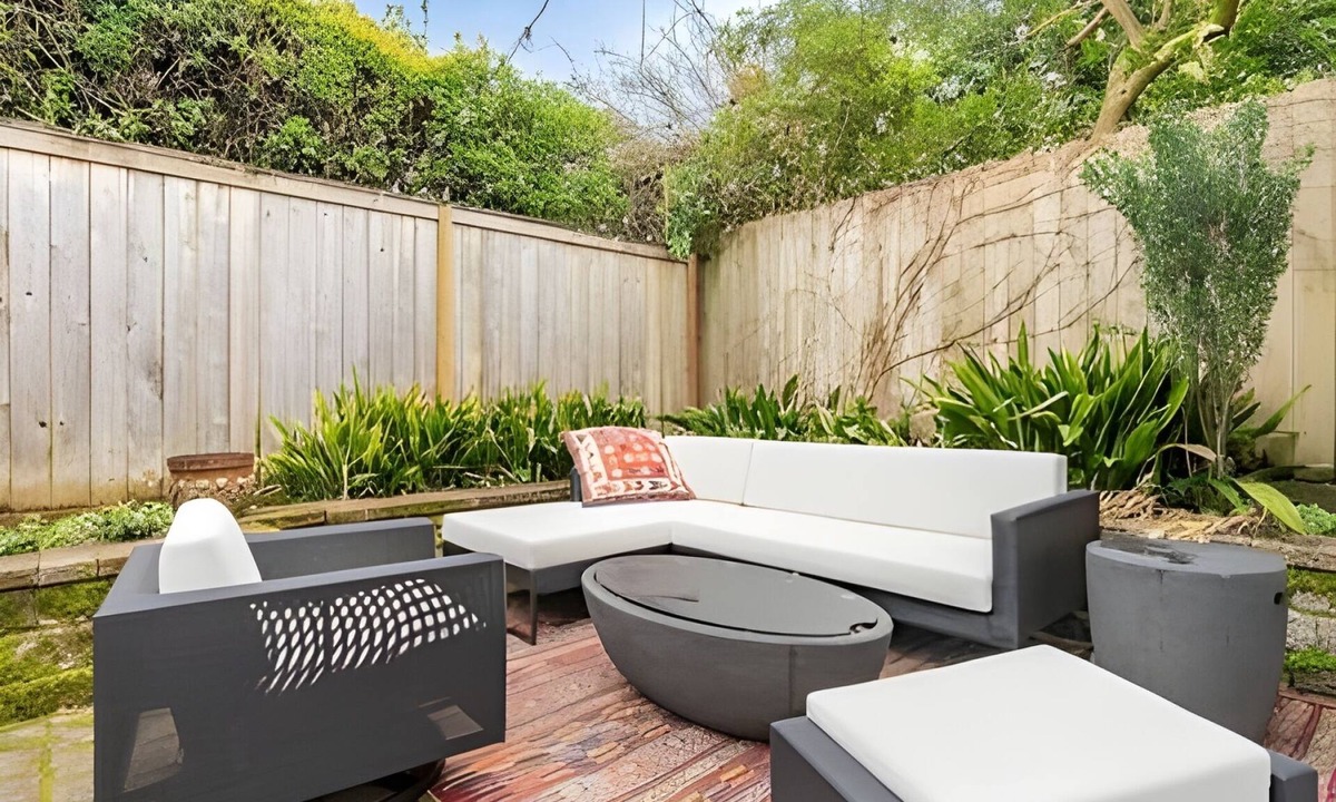 Seattle House | Greenlake Oasis: Stylish 3BR w/Patio + EV