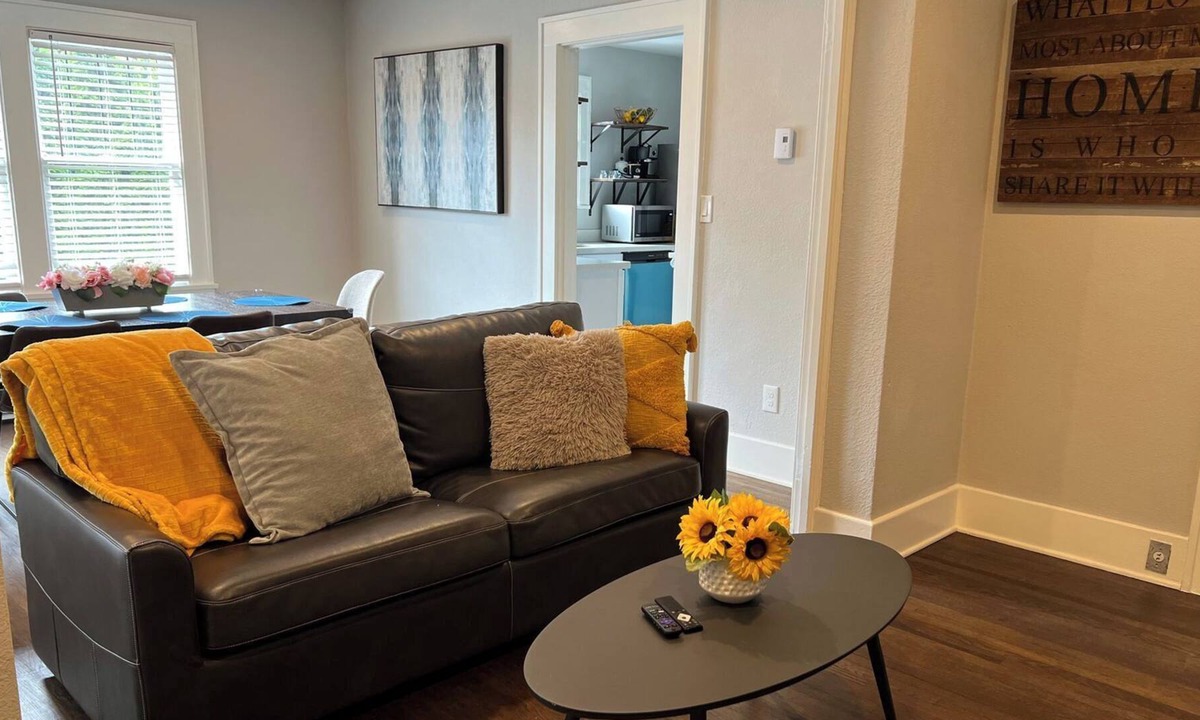 Greenwood House | Greenwood's Serenity Upper Unit