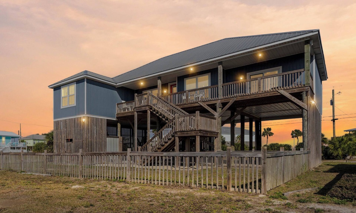Dauphin Island House | Gulf and Bay Views Just Steps from the Beach Boardwalk