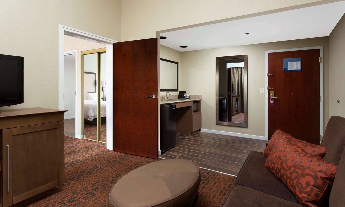 Troy Hotel | Hampton Inn by Hilton Troy