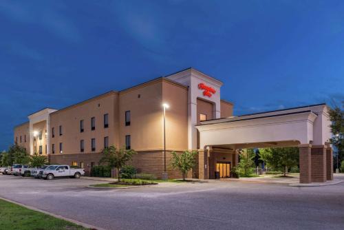 Jackson Hotel | Hampton Inn Jackson-College Avenue