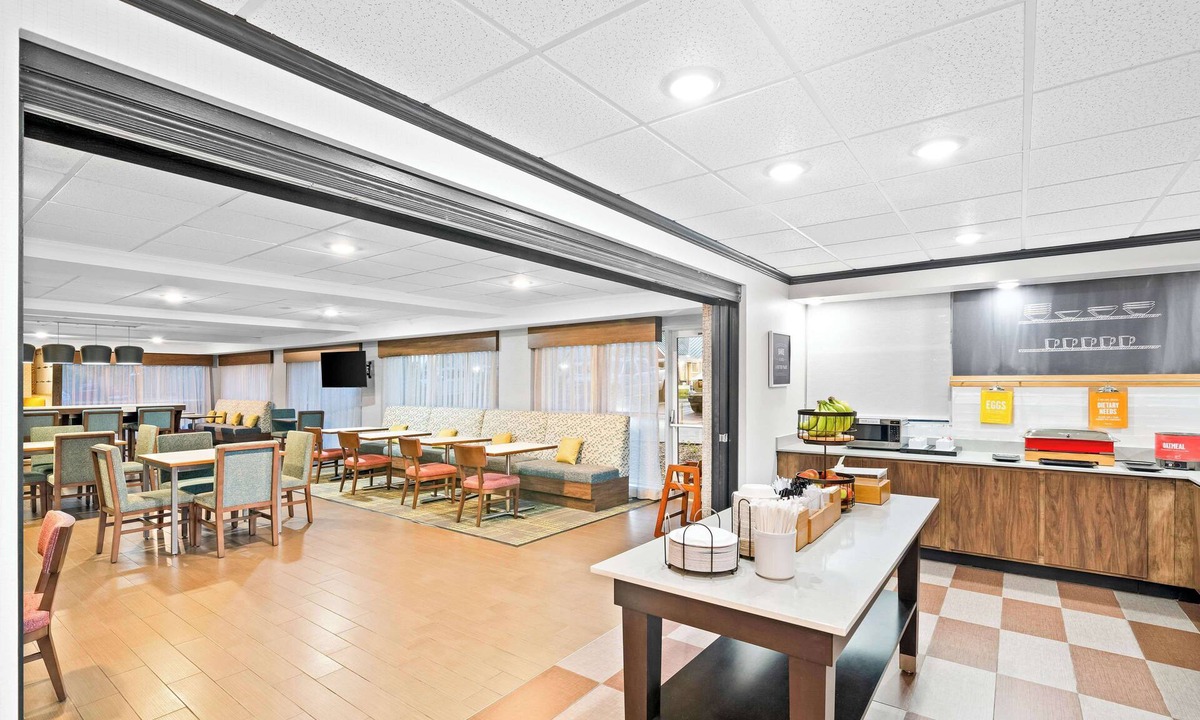 Lincoln Hotel | Hampton Inn Lincoln - South/Heritage Park