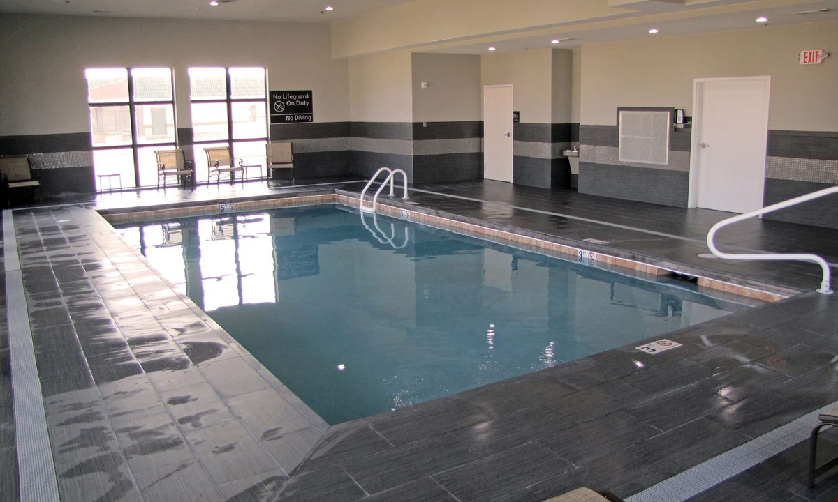 McPherson Hotel | Hampton Inn McPherson