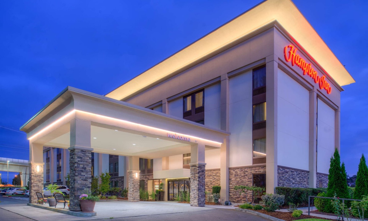 SeaTac Hotel | Hampton Inn Seattle-Airport