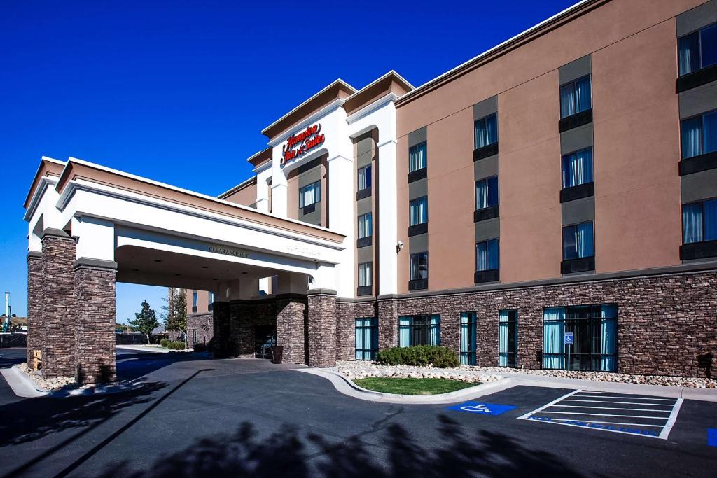 Nampa Hotel | Hampton Inn & Suites Nampa at the Idaho Center