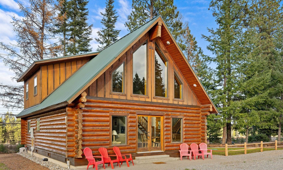 Cle Elum Cabin | Haven Lane Log Cabin - Rustic Cle Elum Getaway