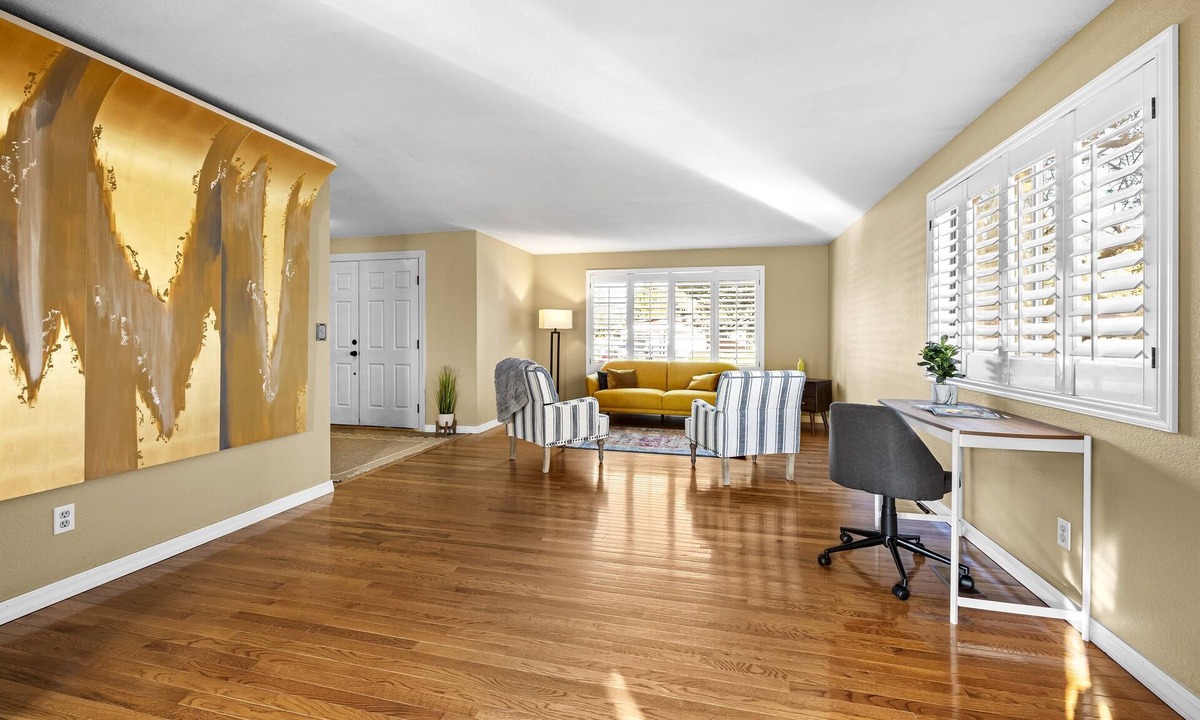 Hillcrest House | Heart of Boise*Airport*Entertainer| Game Room & Hot Tub