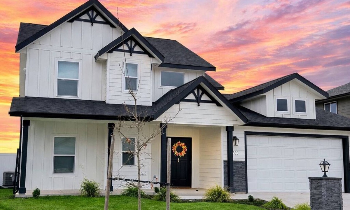 Post Falls House | Hidden Gem Of Post Falls
