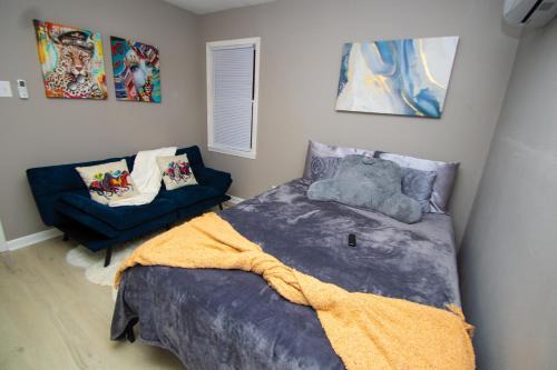 North Little Rock Ski Chalet | Home Sweet Home Bungalow
