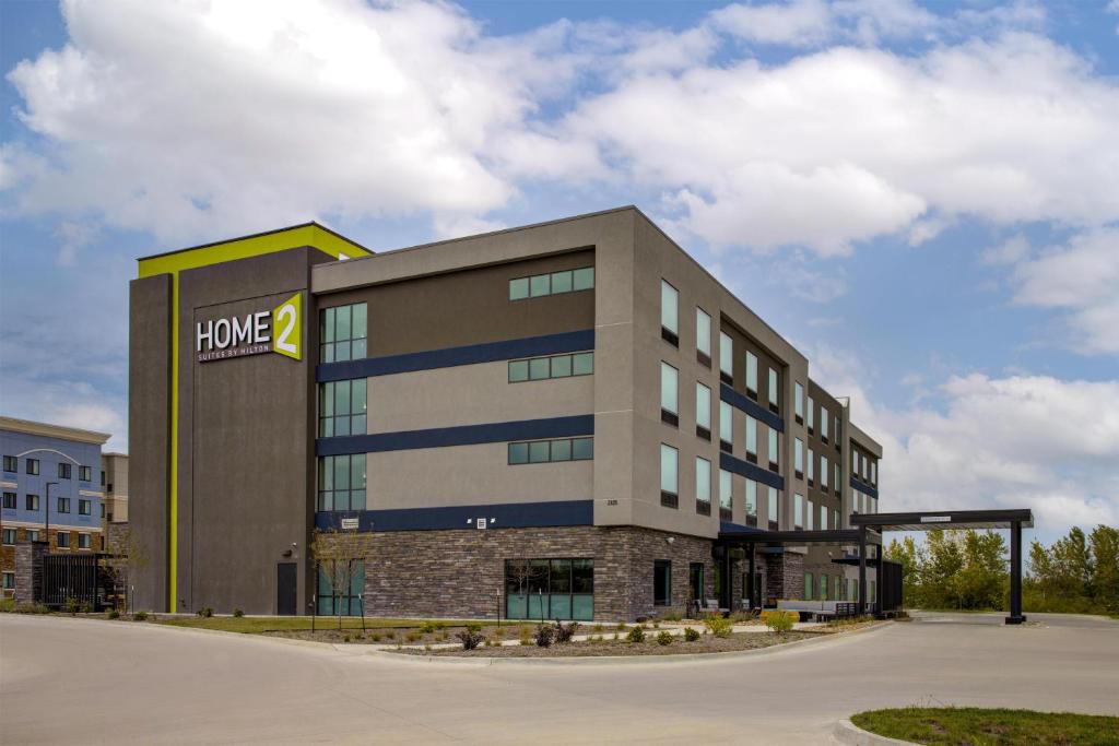 Ames Hotel | Home2 Suites By Hilton Ames