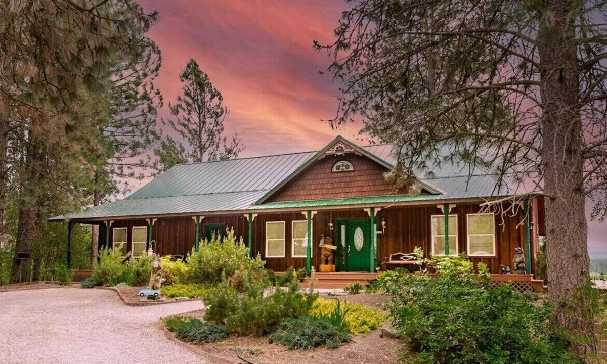 Kettle Falls House | Homeaway at Kettle Falls, 2460 Gilmore Rd