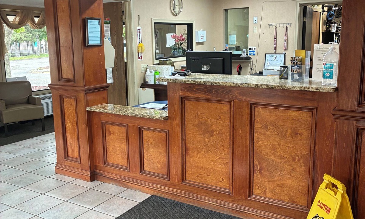 Flint Hotel | Hometown inn