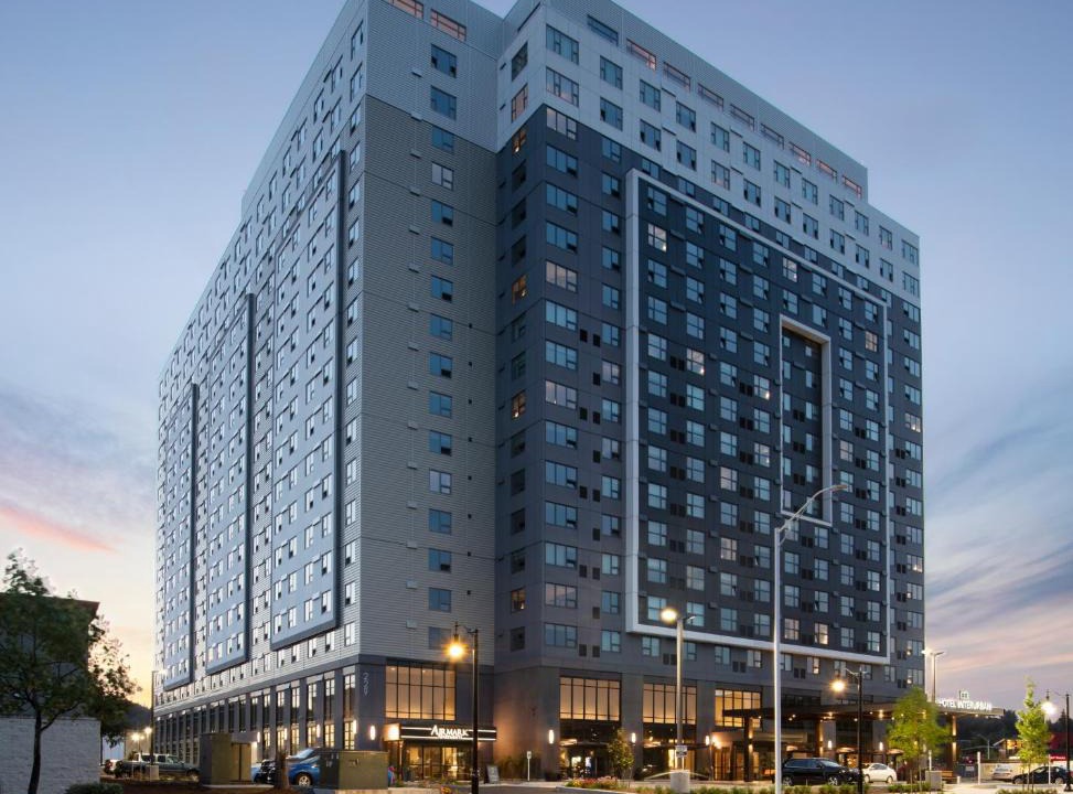 Southcenter Hotel | Hotel Interurban Seattle Airport SeaTac