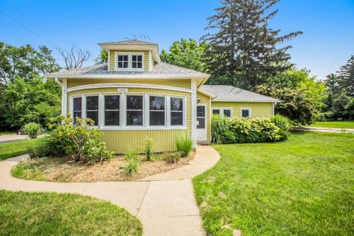 New Buffalo House | Hydrangea House