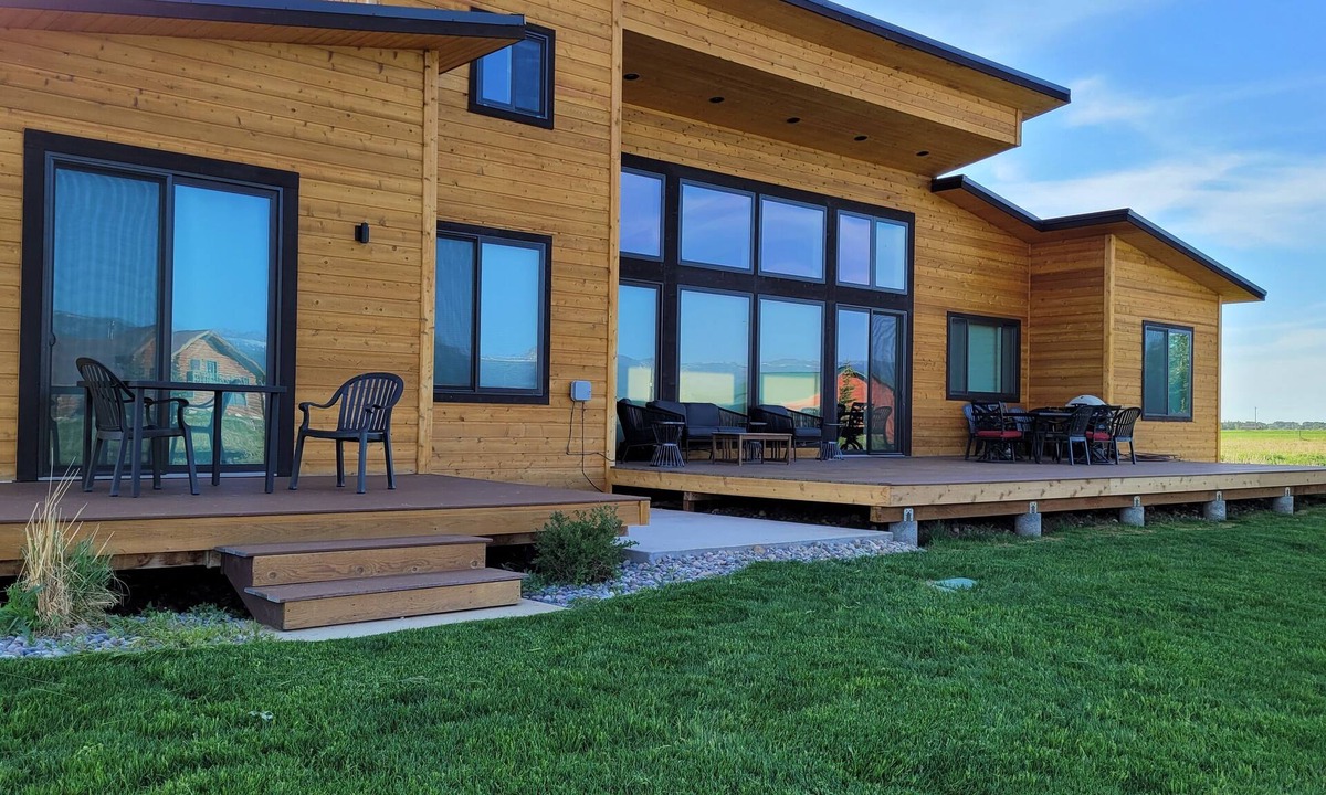 Driggs House | Indoor/Outdoor Living with 4-Peak Teton View