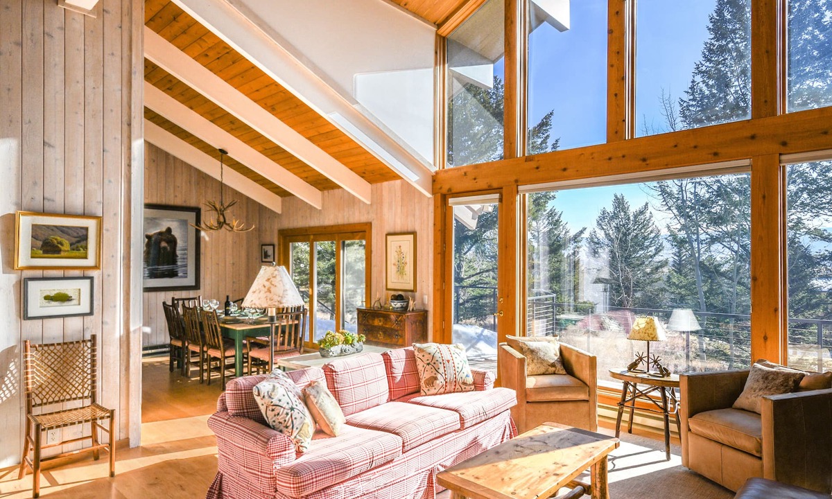Teton Village House | JHRL - Fisher House - Cozy Mountain Retreat