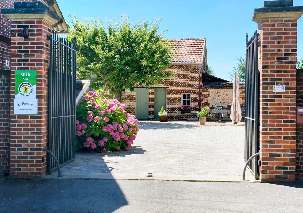 Andeville Apartment | La Fermette