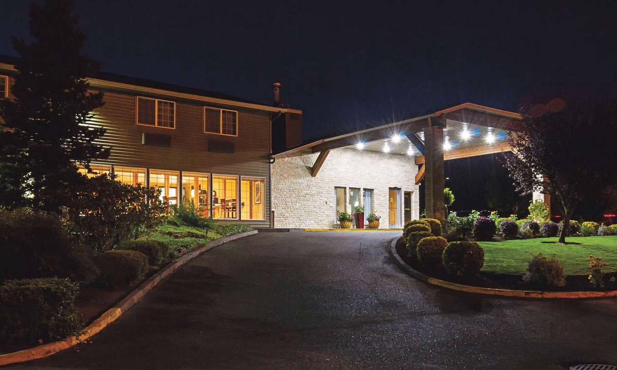 Woodburn Hotel | La Quinta Inn & Suites by Wyndham Woodburn