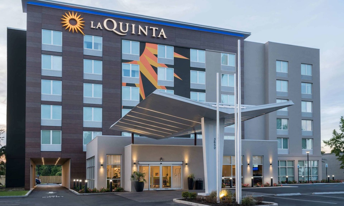 Mobile Hotel | La Quinta Inn & Suites by Wyndham Mobile