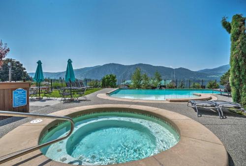 Manson House | Lake Chelan Resort Condo: Pool & Hot Tub Access!