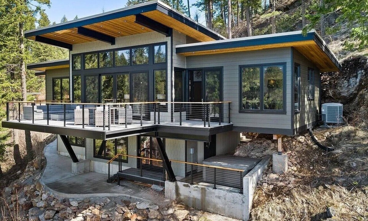 Spirit Lake House | Lake Front Home with two boat slips