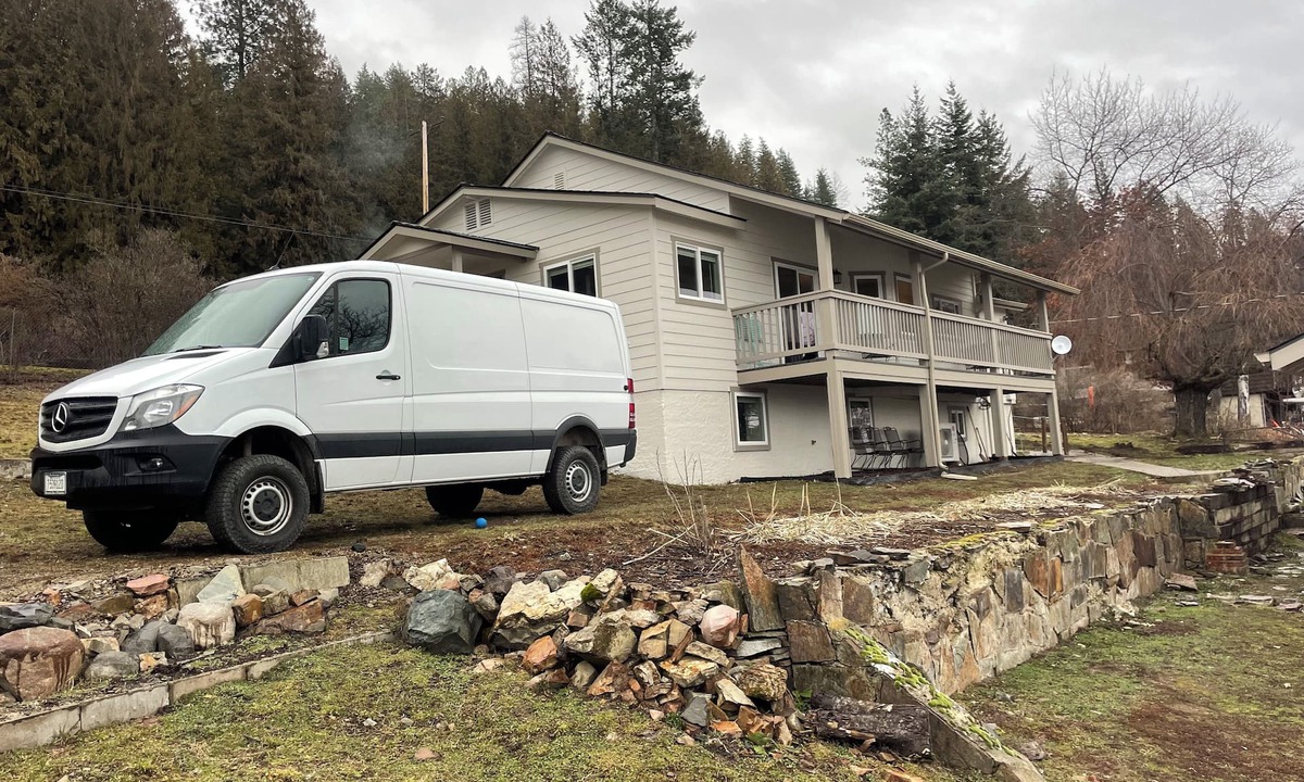 East Hope House | Lake view 3-bedroom house in lovely Hope Idaho 5 min to lake . Enjoy your stay