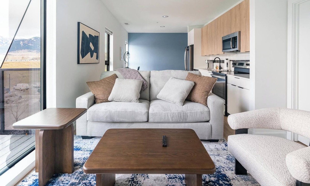 Bozeman Apartment | Landing | Chic 2BD in Downtown Bozeman