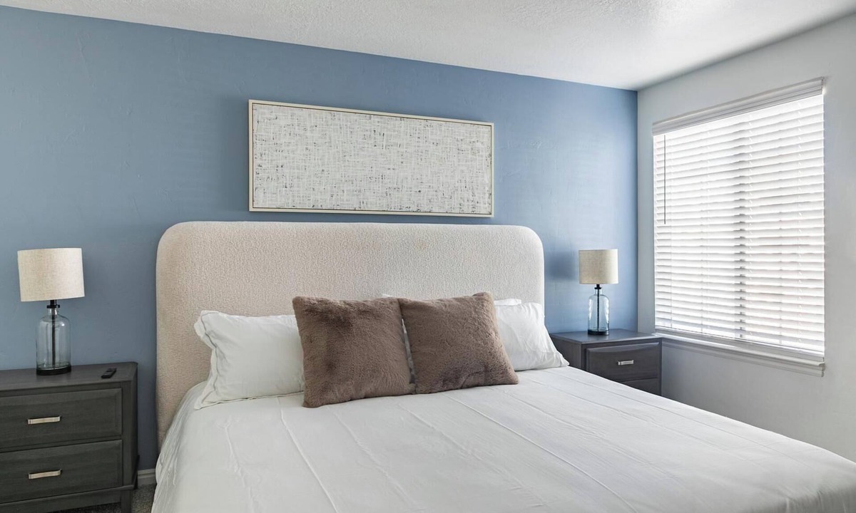 Herriman Apartment | Landing | Chic 3BD, Pool, Clubhouse