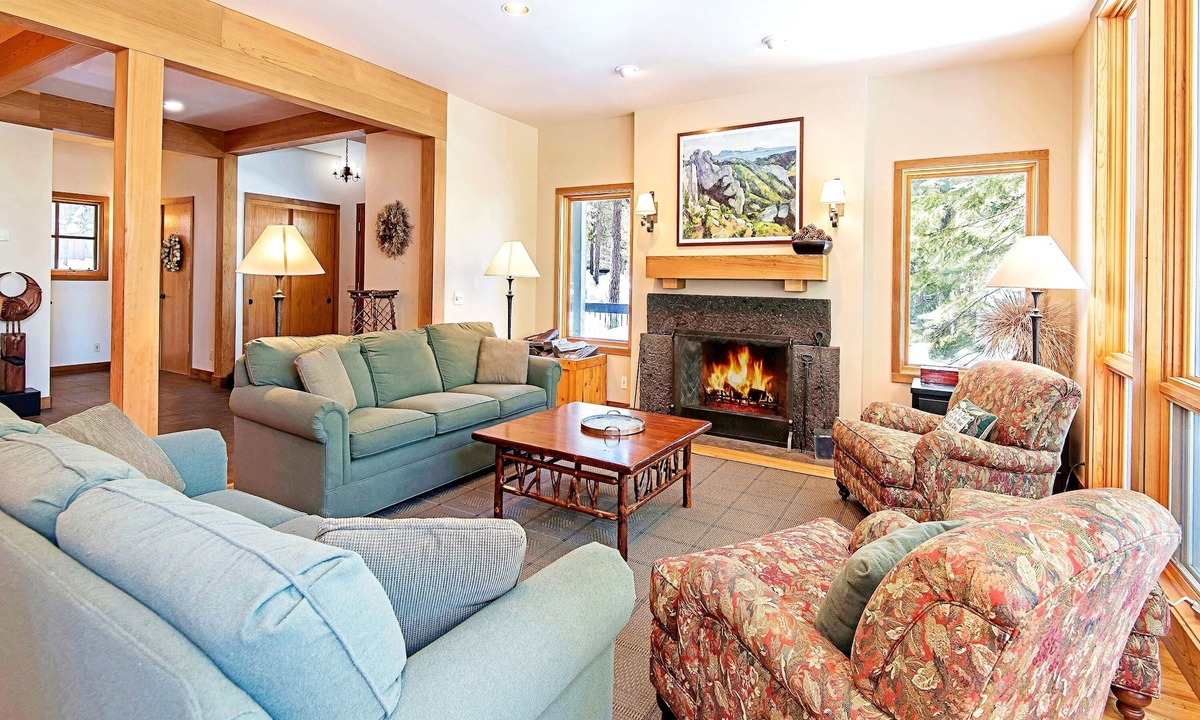 Black Butte Ranch House | Large Black Butte House - Perfect for Extended Families!