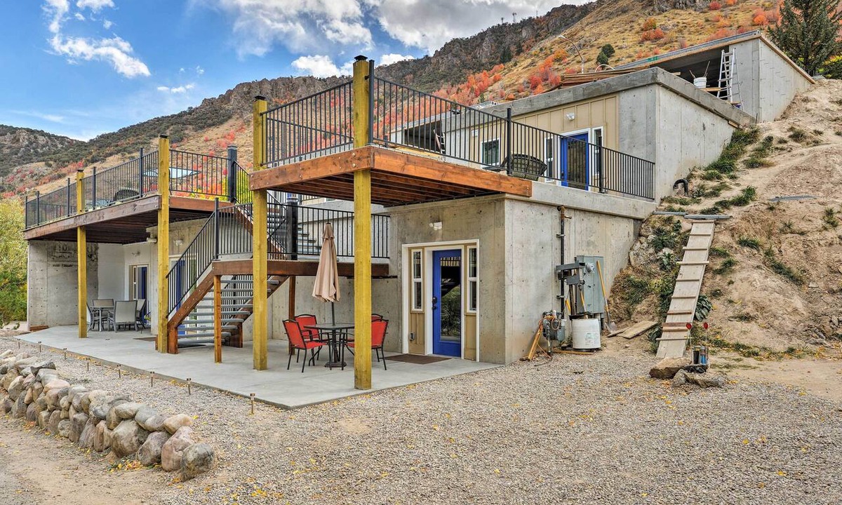 Lava Hot Springs Apartment | Lava Hot Springs Studio - Walk to Portneuf River!