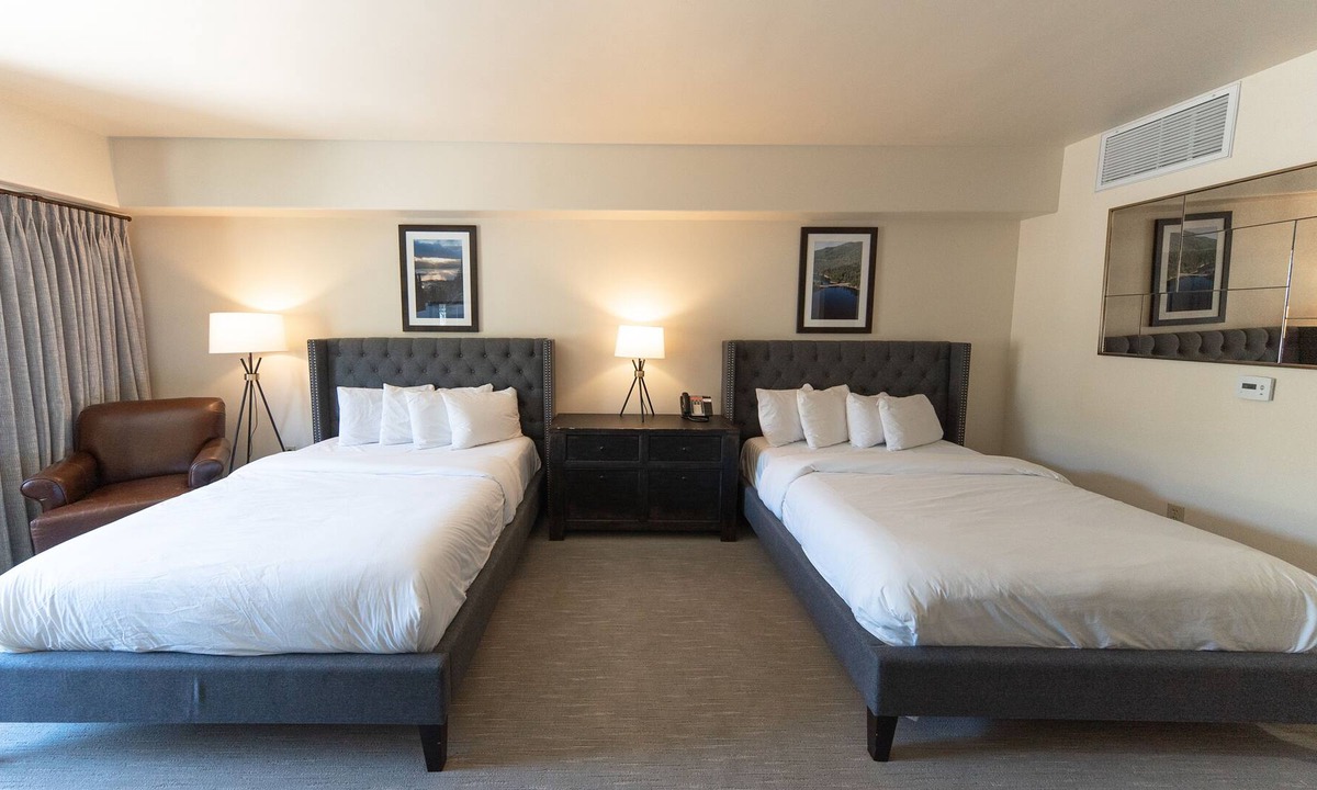 Tamarack Resort House | Lodge Dbl Queen 304 | Spectacular Mountain Views | Fitness Center