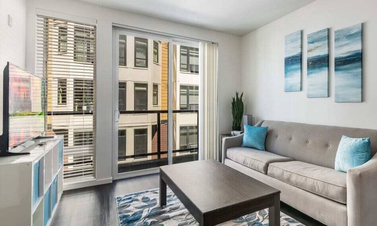 New Tacoma Apartment | Long or Short Stay |Tacoma| Lux Modern 1BR|1BA