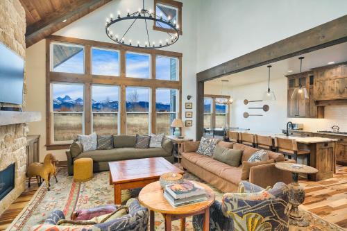 Clawson House | Luxe Tetonia Home w/Tetons View, Close to Skiing!