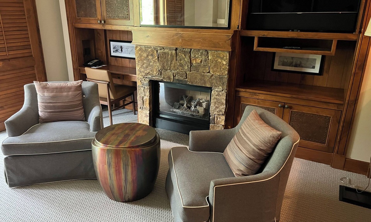 Teton Village Resort | Luxurious 3 BR, 3 Bath Villa located within Four Seasons Jackson Hole Resort