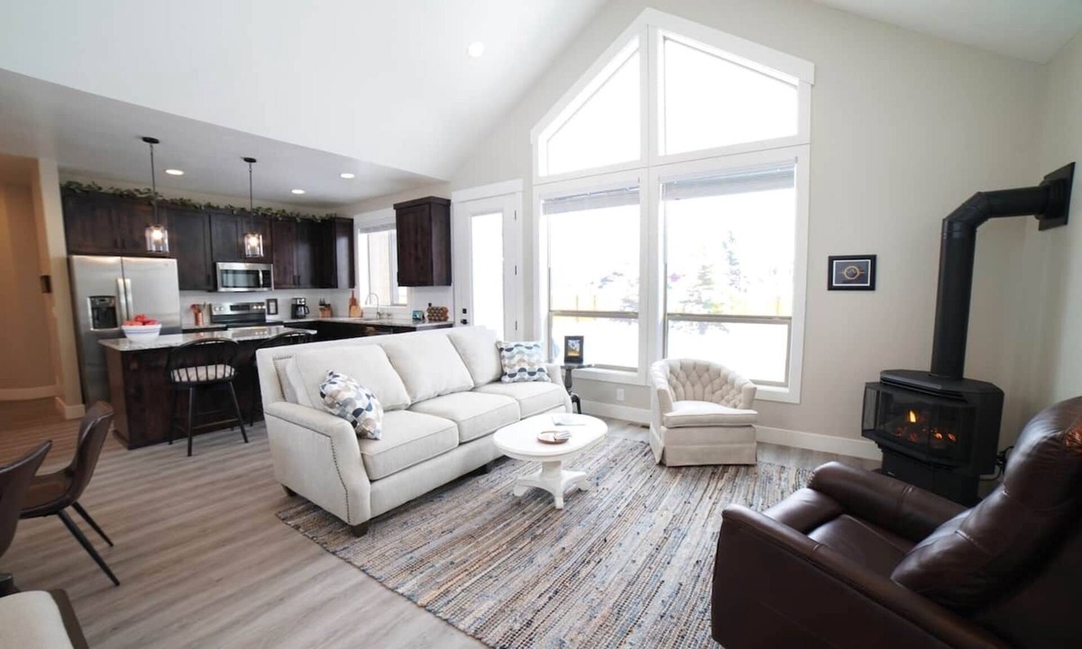 Driggs House | Luxurious Family Home in Driggs - Hot Tub